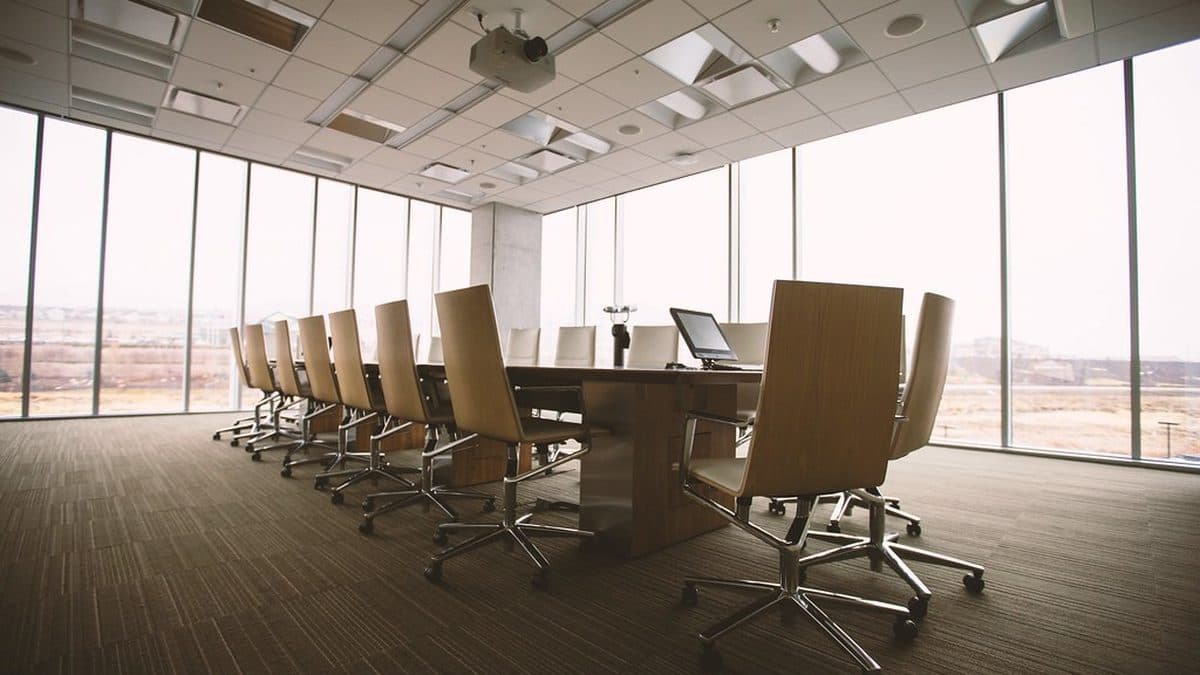 How to Handle Panel Interviews for First-Time Corporate Applicants