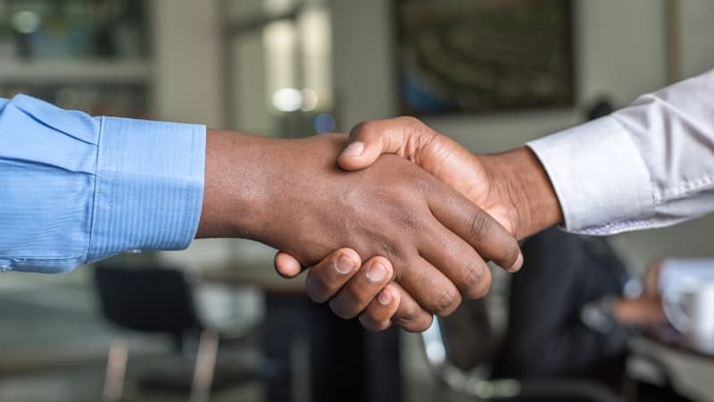 5 Salary Negotiation Phrases That Actually Work in PH Interviews